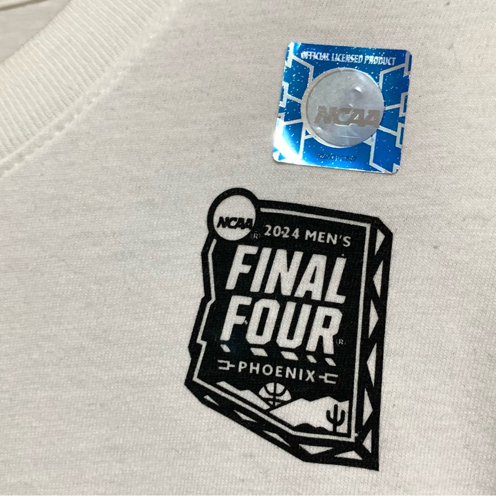 Nike 2024 NCAA Basketball Tournament National Champions UConn Huskies Shirt NWT - Picture 6 of 7